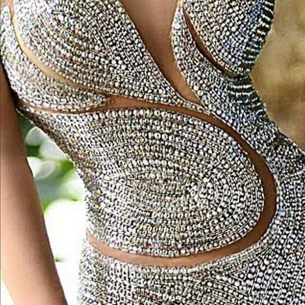 Meet your Posher, Sepi